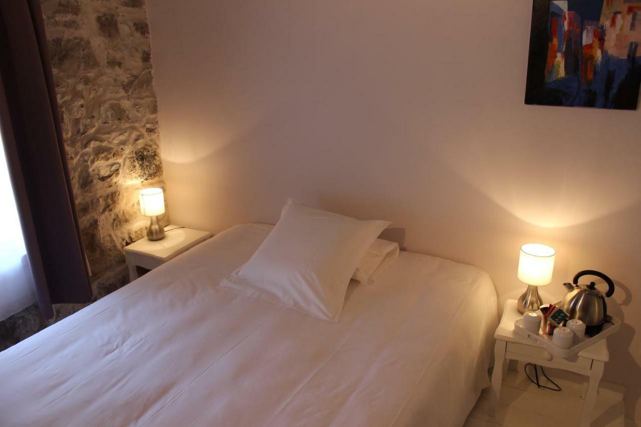 Le Mas De Roux Chambres D'Hotes Bragassargues Ngoại thất bức ảnh